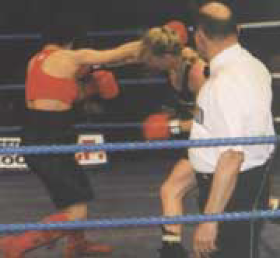 Michelle Sutcliffe wins her world title against Francesca Lupa Italian champion February 2000